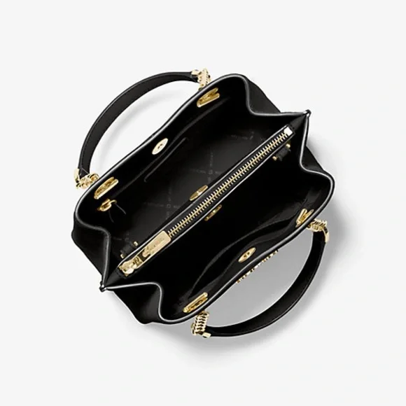 ✨HOST PICK✨Michael Kors Teagan Small Pebbled Leather Messenger Bag - Picture 2 of 14